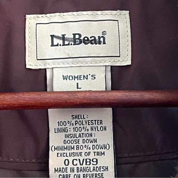 L.L. Bean Goose Down Filled Puffer Vest Removable Faux Fur Collar Size L - Picture 5 of 13